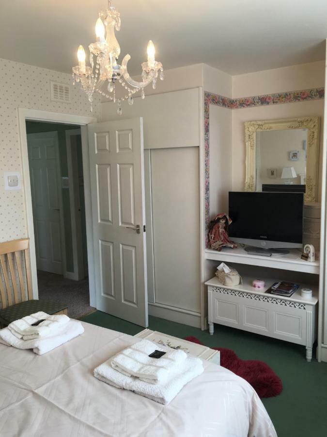 Rose Villa Bed And Breakfast 弗福尔 外观 照片